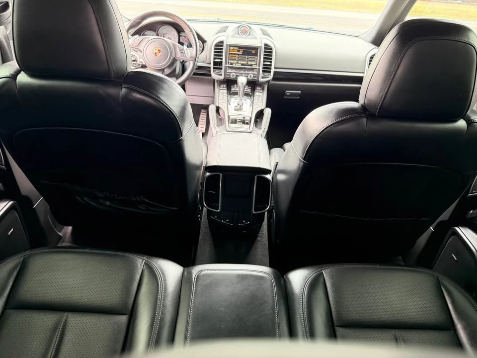 2014 Porsche 958 Cayenne S - Image 12 of 13