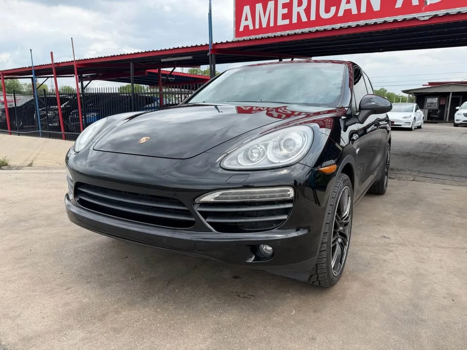 2014 Porsche 958 Cayenne S - Image 5 of 13