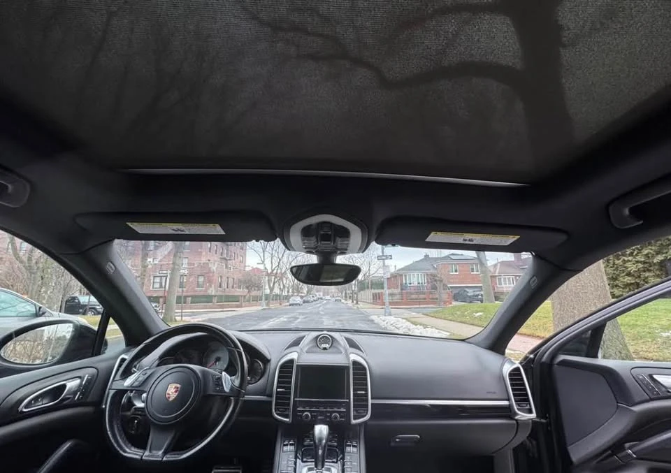 2014 Porsche 958 Cayenne S - Image 7 of 12