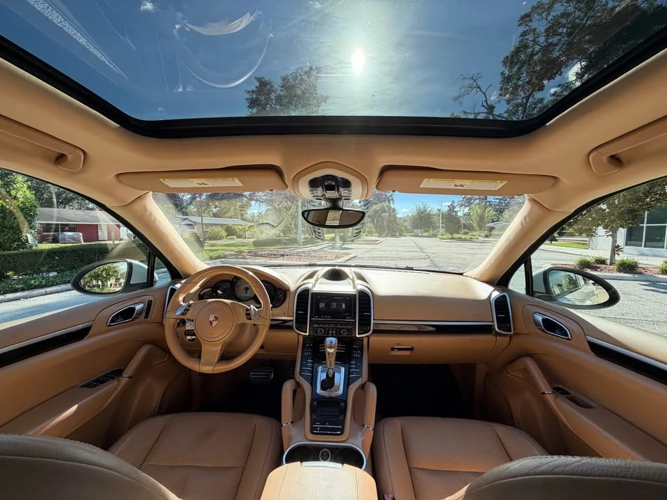 2014 Porsche 958 Cayenne S - Image 13 of 17