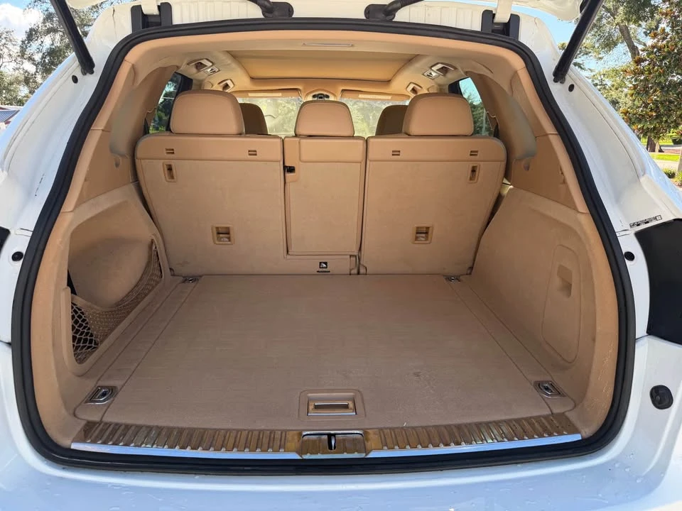 2014 Porsche 958 Cayenne S - Image 10 of 17