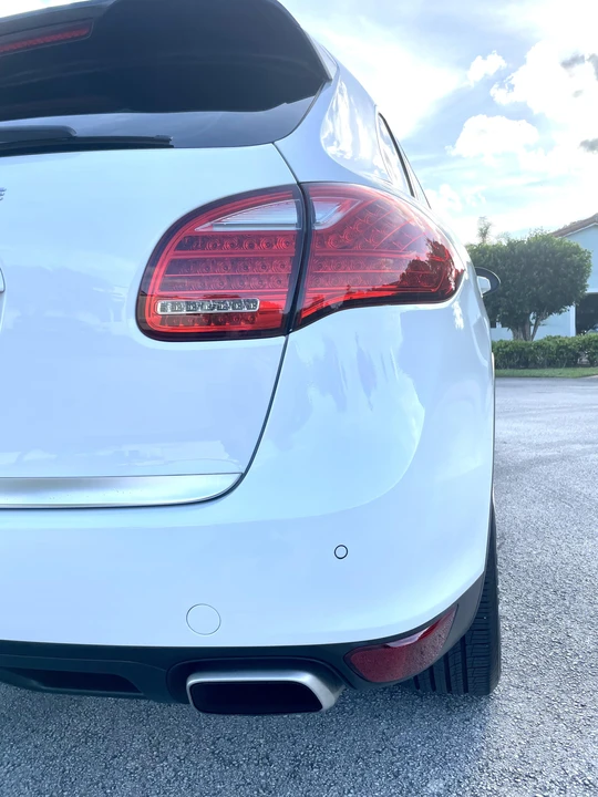 2014 Porsche 958 Cayenne S - Image 24 of 31
