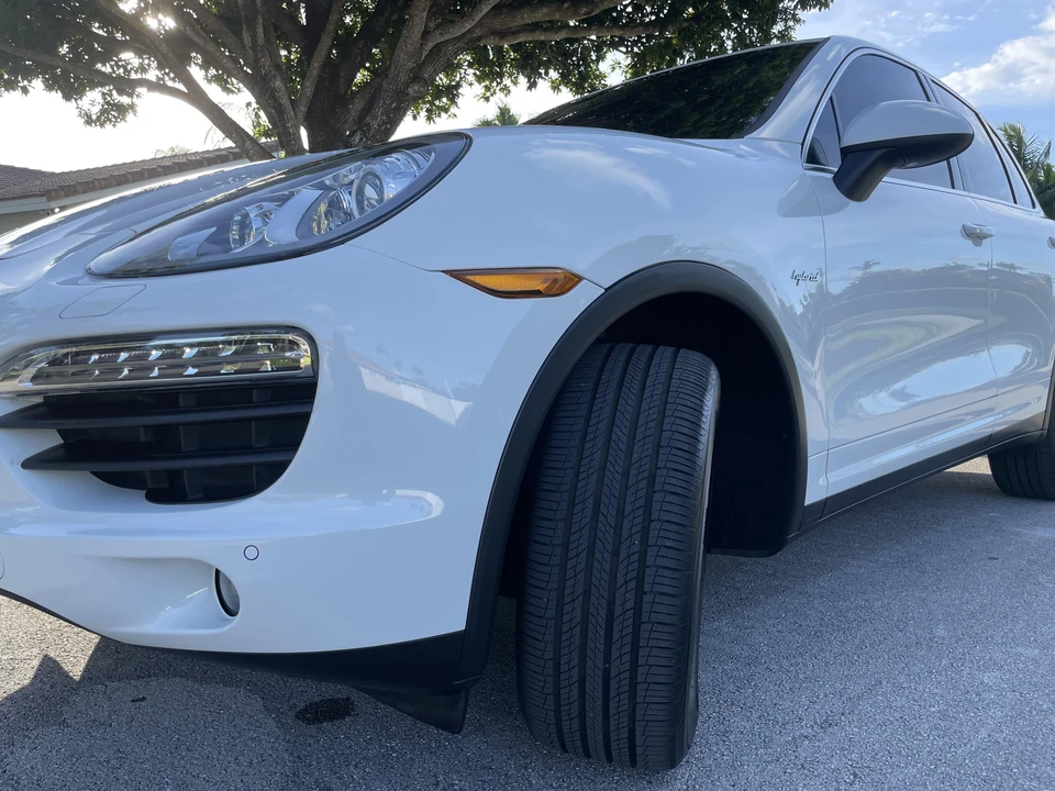 2014 Porsche 958 Cayenne S - Image 18 of 31