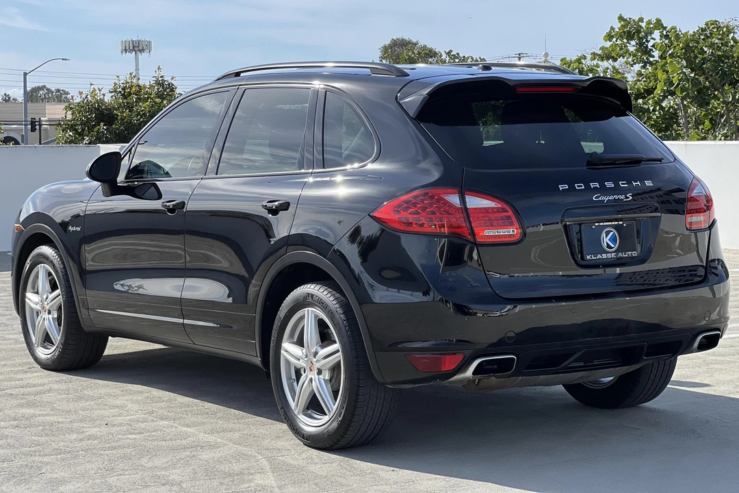 2014 Porsche 958 Cayenne S - Image 4 of 31