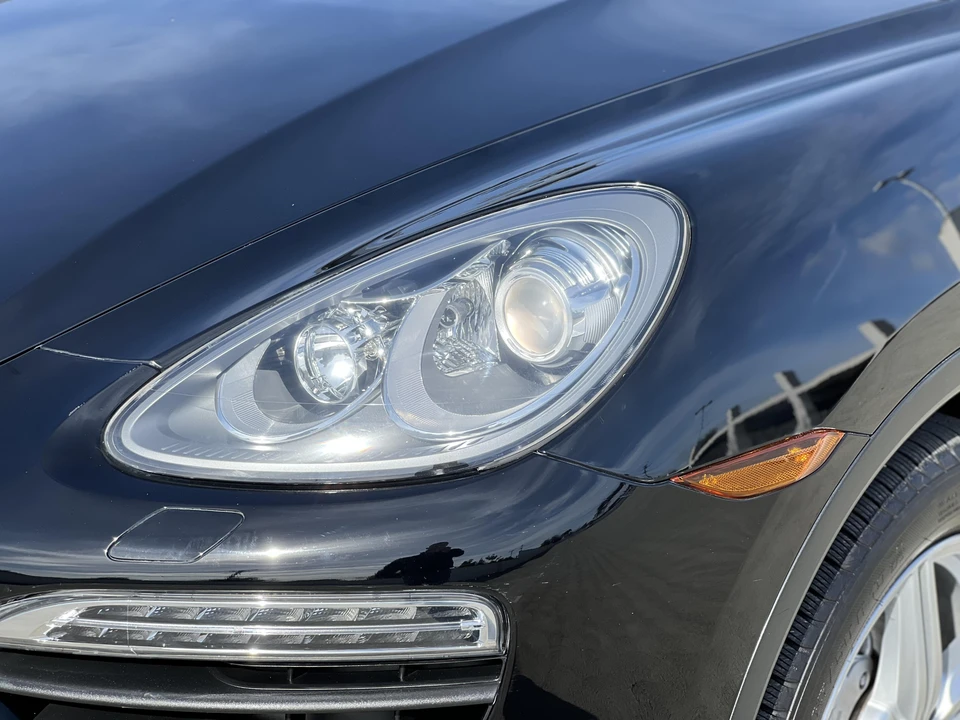 2014 Porsche 958 Cayenne S - Image 20 of 31