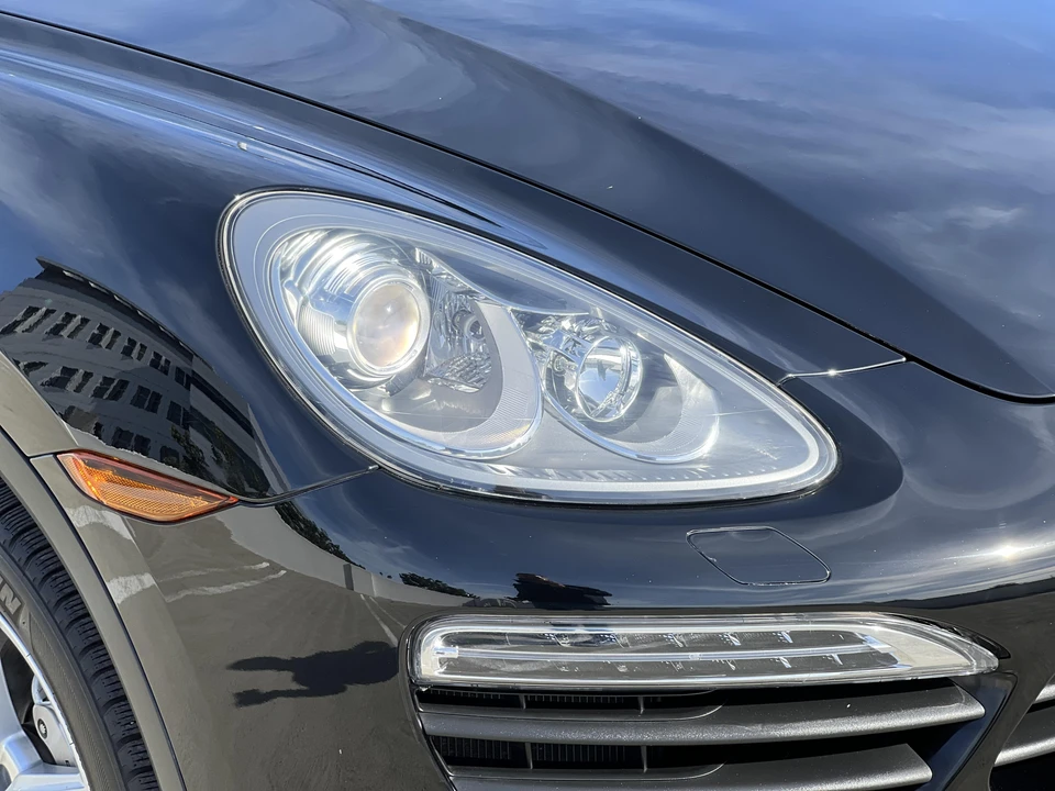 2014 Porsche 958 Cayenne S - Image 18 of 31