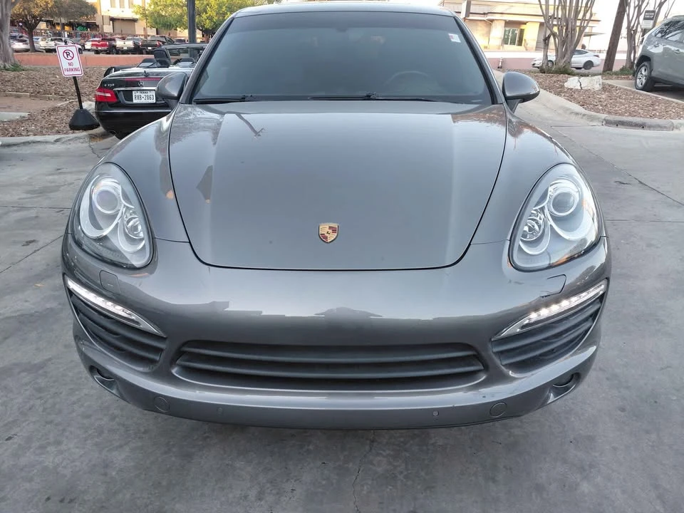 2014 Porsche 958 Cayenne S - Image 3 of 10