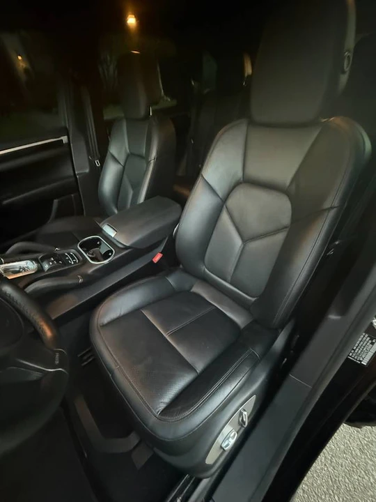 2014 Porsche 958 Cayenne S - Image 7 of 11