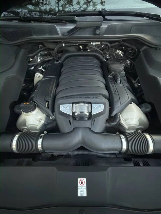 2014 Porsche 958 Cayenne S - Image 11 of 11