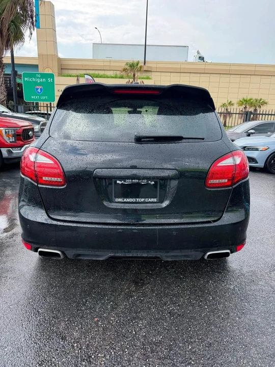 2014 Porsche 958 Cayenne S - Image 8 of 9