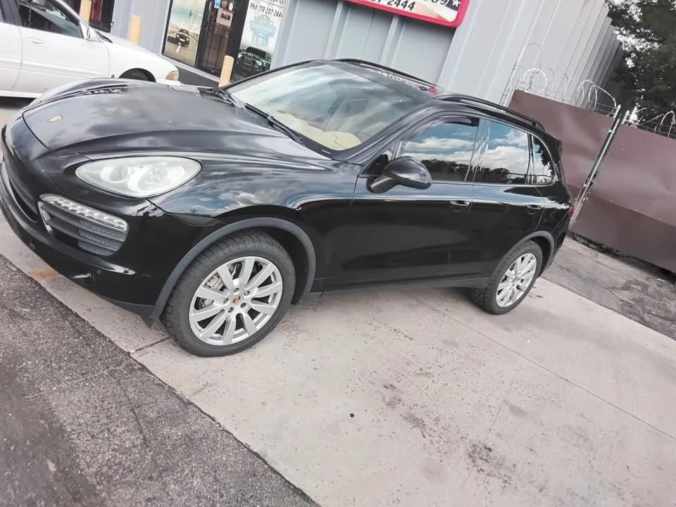 2014 Porsche 958 Cayenne S - Image 8 of 13