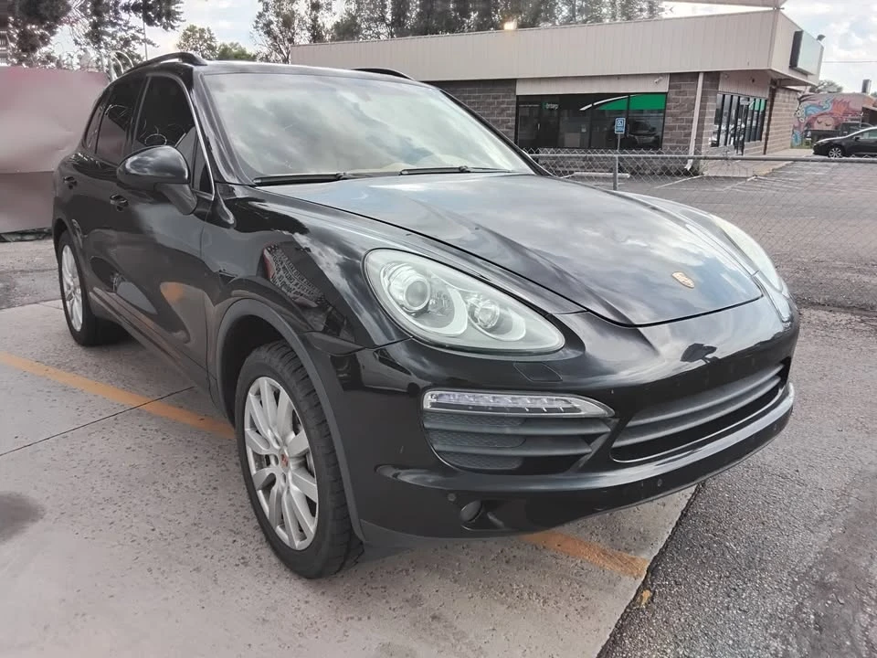 2014 Porsche 958 Cayenne S - Image 3 of 13
