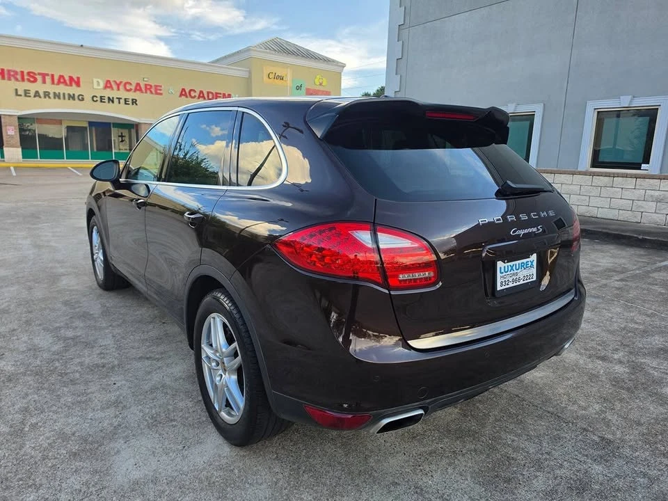 2014 Porsche 958 Cayenne S - Image 4 of 20