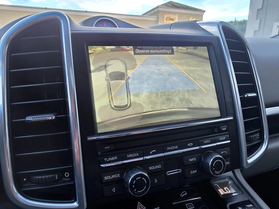 2014 Porsche 958 Cayenne S - Image 17 of 20