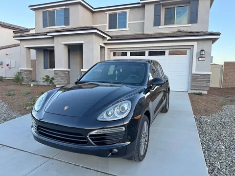 2014 Porsche Cayenne S Platinum Edition Sport Utility 4D