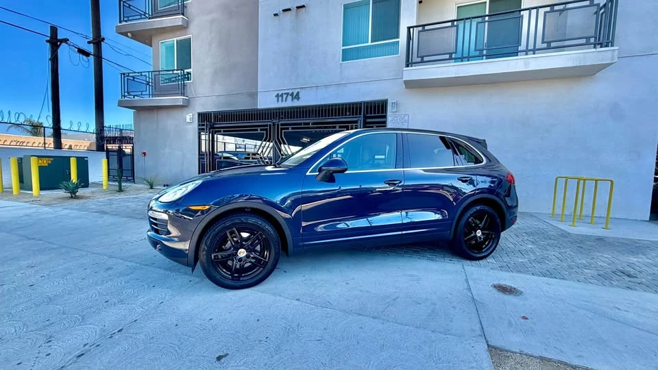 2014 Porsche 958 Cayenne S - Image 5 of 15