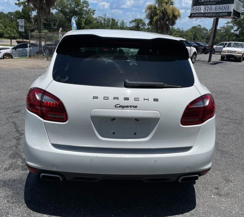 2014 Porsche 958 Cayenne S - Image 3 of 6