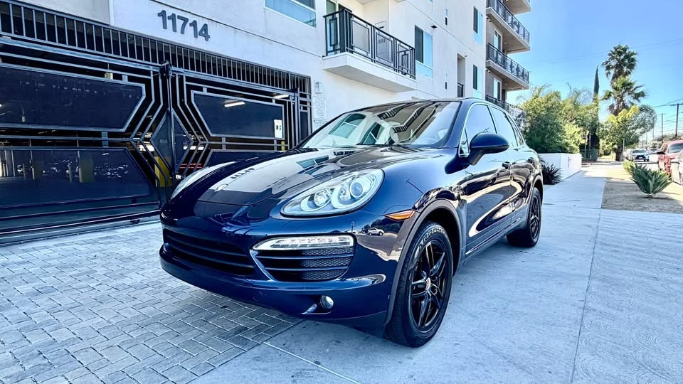2014 Porsche 958 Cayenne S - Image 7 of 15
