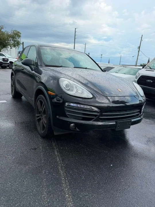 2014 Porsche 958 Cayenne S - Image 3 of 12