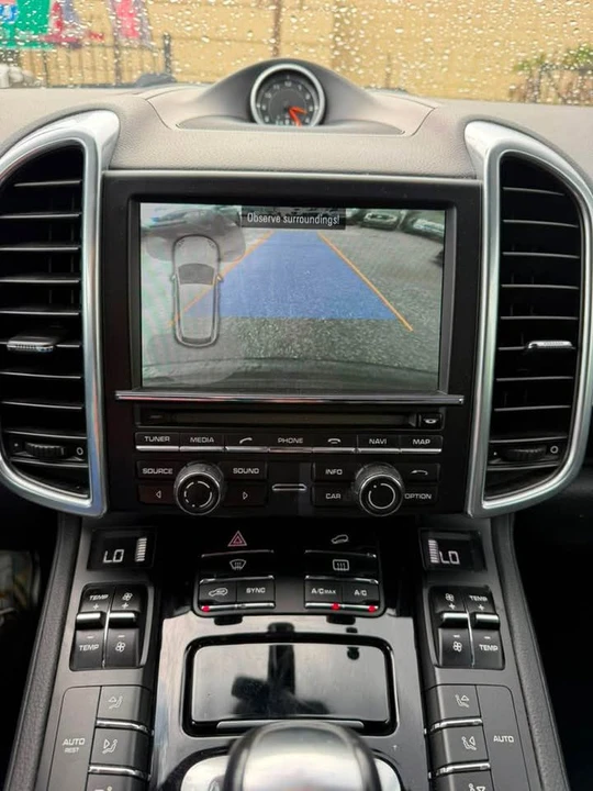 2014 Porsche 958 Cayenne S - Image 11 of 12