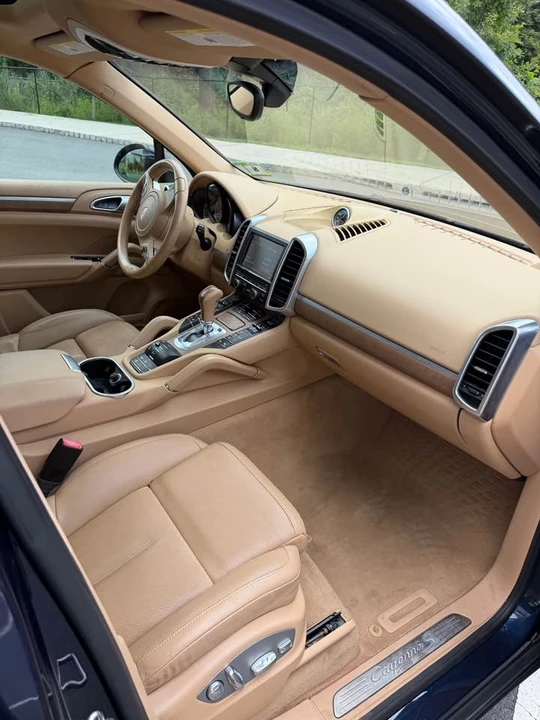 2014 Porsche 958 Cayenne S - Image 8 of 19