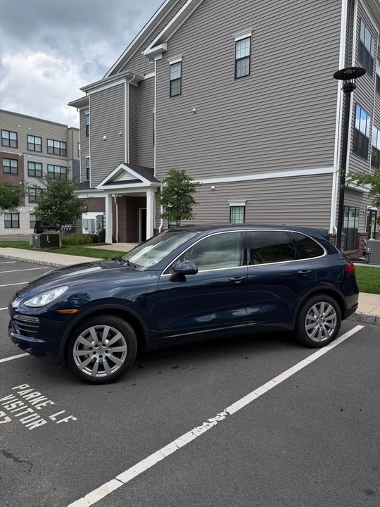 2014 Porsche 958 Cayenne S - Image 2 of 19