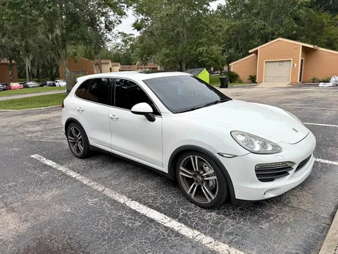 2014 Porsche Cayenne S Sport Utility 4D