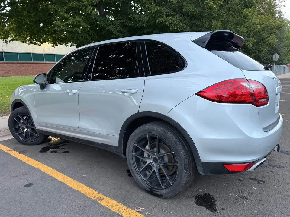 2014 Porsche 958 Cayenne S - Image 5 of 12