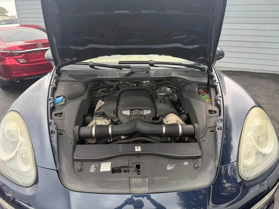 2014 Porsche 958 Cayenne S - Image 17 of 17