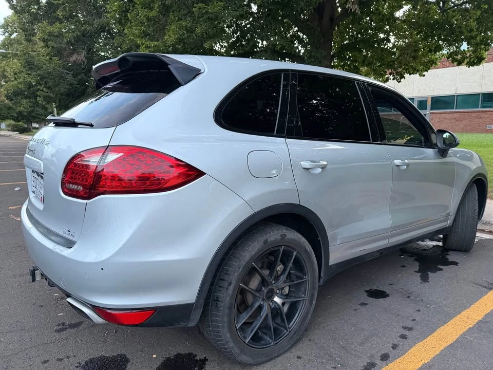 2014 Porsche 958 Cayenne S - Image 7 of 12