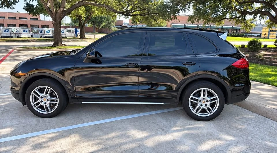 2014 Porsche 958 Cayenne S - Image 4 of 9