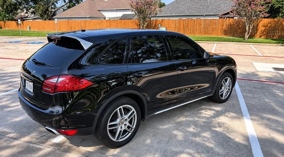 2014 Porsche 958 Cayenne S - Image 5 of 9
