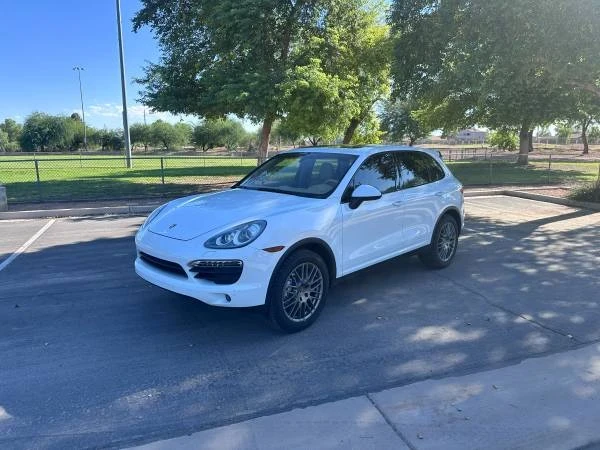2014 Porsche 958 Cayenne S - Image 3 of 14