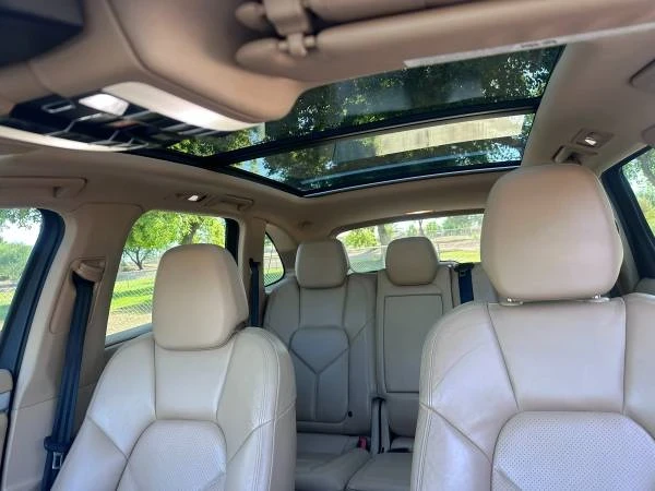 2014 Porsche 958 Cayenne S - Image 11 of 14