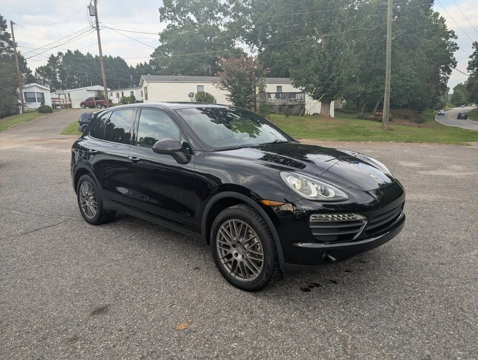 2014 Porsche 958 Cayenne S - Image 5 of 16