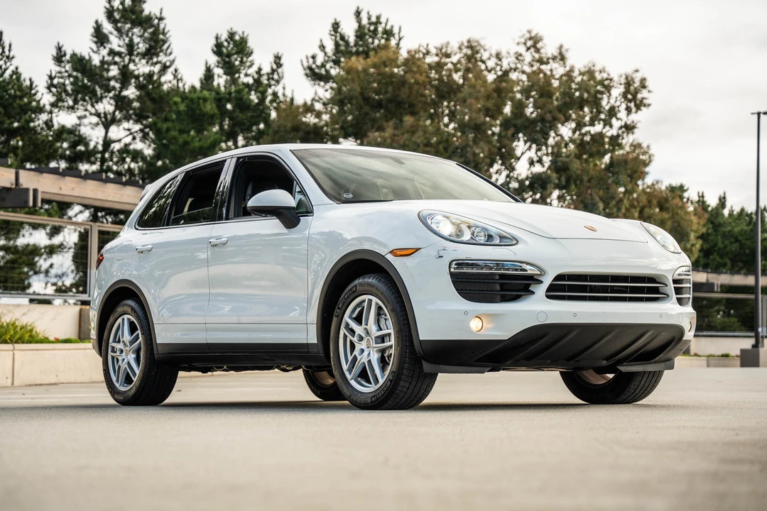 2014 Porsche 958 Cayenne S - Image 17 of 31