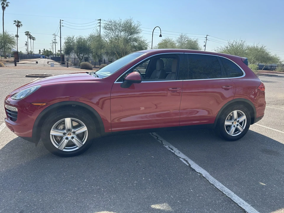 2014 Porsche 958 Cayenne S - Image 12 of 31