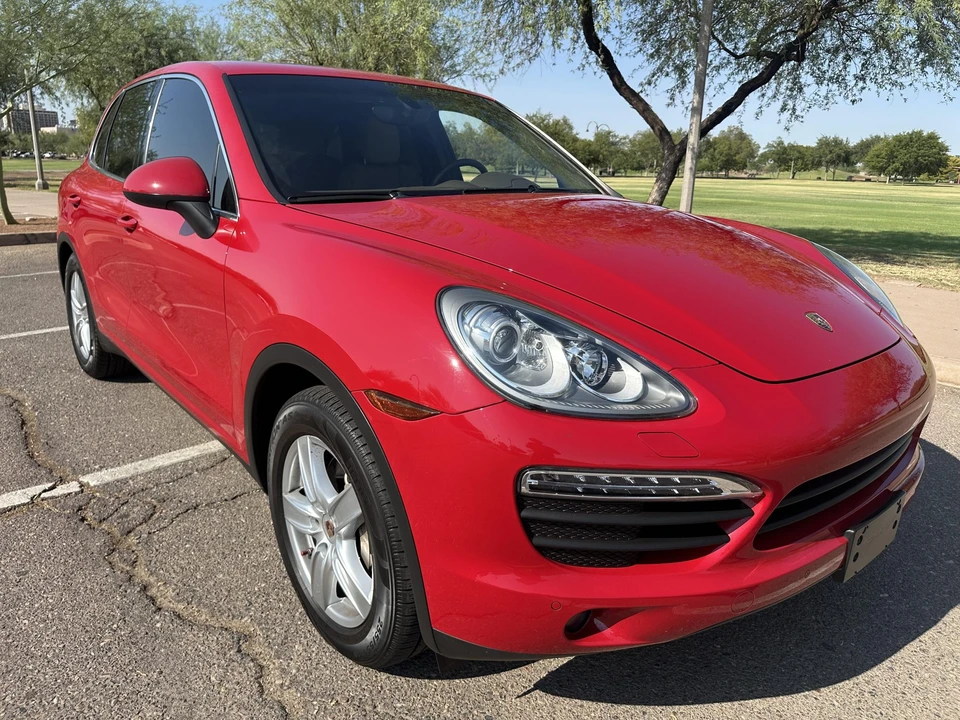 2014 Porsche 958 Cayenne S - Image 4 of 31