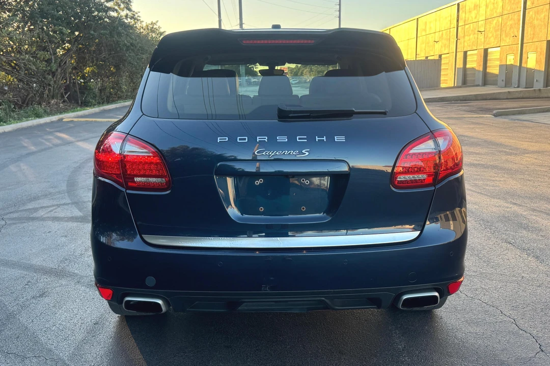 2014 Porsche 958 Cayenne S - Image 5 of 31