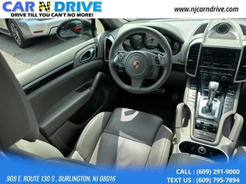2014 Porsche 958 Cayenne S - Image 10 of 12