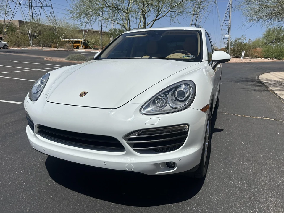 2014 Porsche 958 Cayenne S - Image 4 of 31