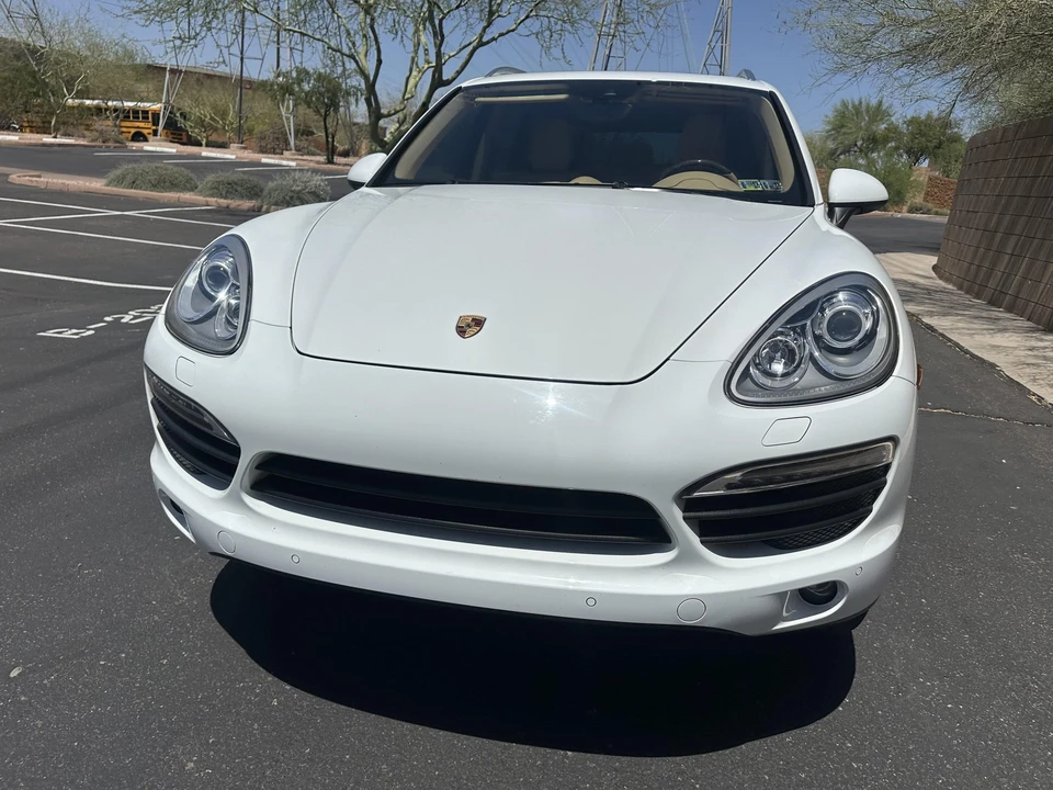 2014 Porsche 958 Cayenne S - Image 6 of 31