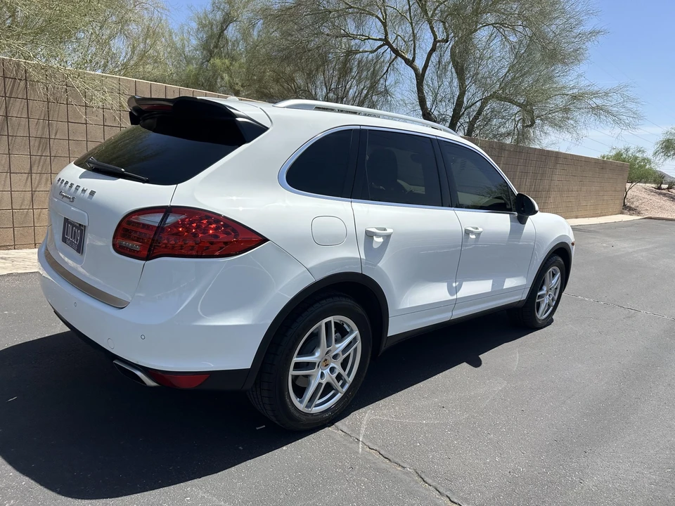 2014 Porsche 958 Cayenne S - Image 19 of 31