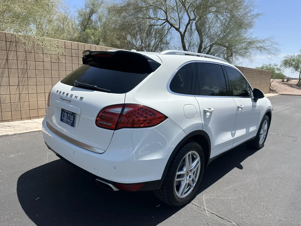 2014 Porsche 958 Cayenne S - Image 20 of 31