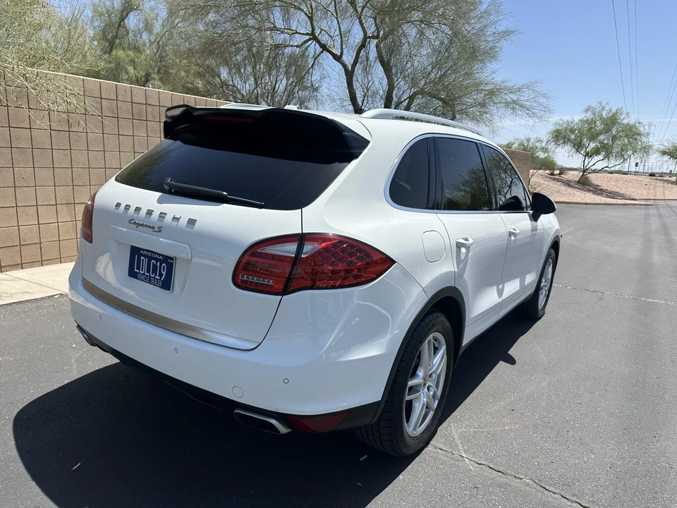 2014 Porsche 958 Cayenne S - Image 21 of 31