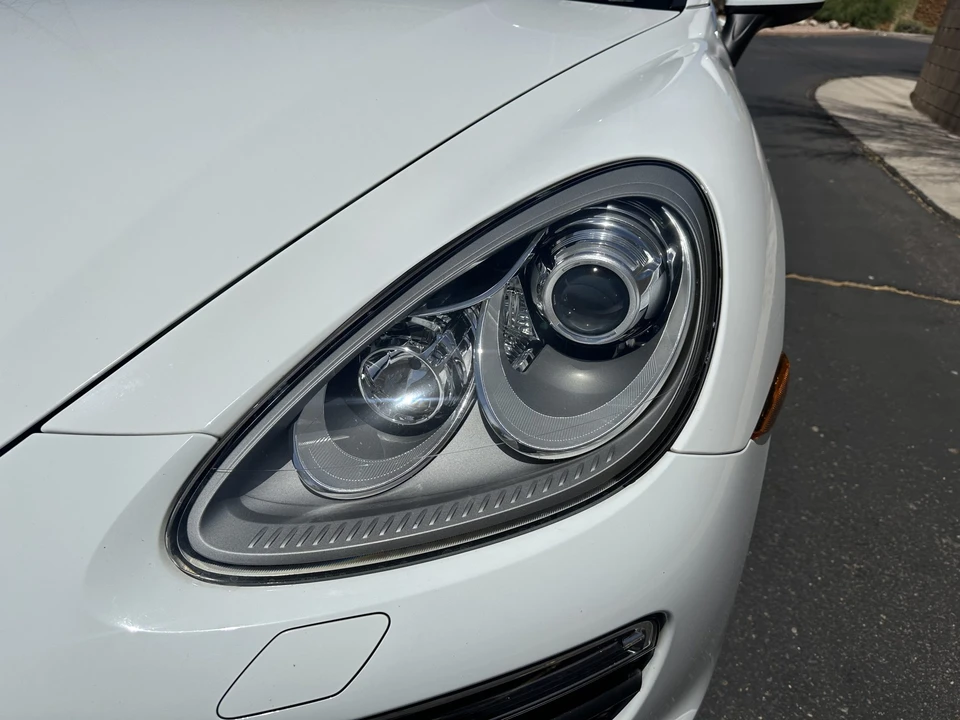 2014 Porsche 958 Cayenne S - Image 27 of 31