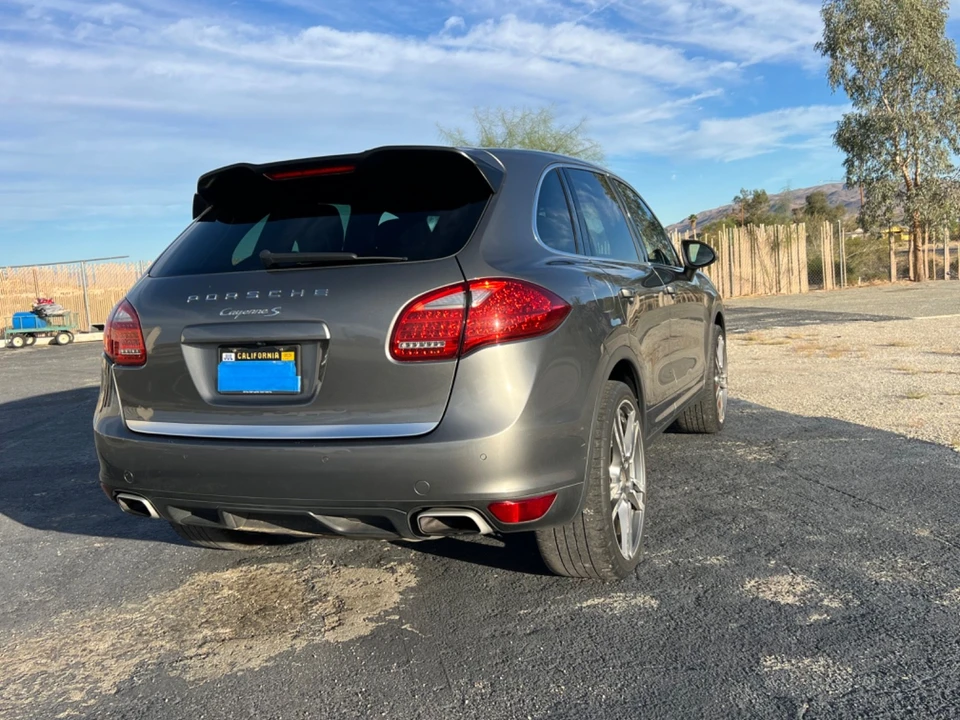 2014 Porsche 958 Cayenne S - Image 3 of 29