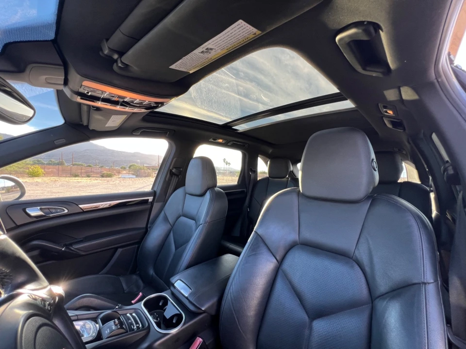 2014 Porsche 958 Cayenne S - Image 15 of 29