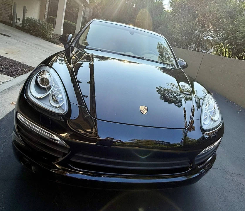 2014 Porsche 958 Cayenne S - Image 6 of 11