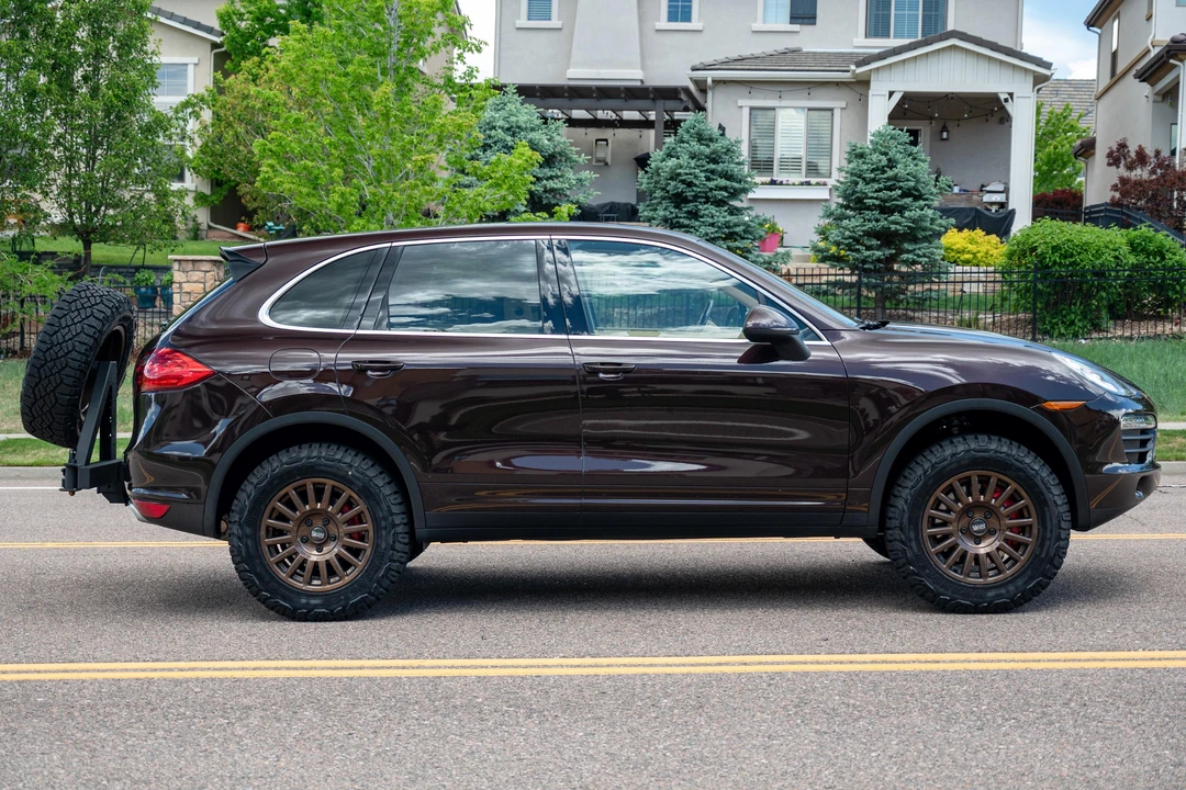 2014 Porsche 958 Cayenne S - Image 10 of 31